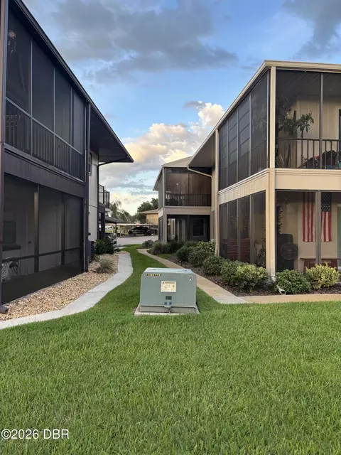 Exterior - 1640 Juno Trl, Astor, FL 32102 photo 8 of 14