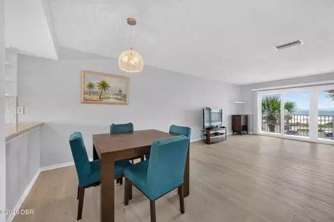 Dining - 2100 Ocean Shore Blvd, Ormond Beach, FL 32176 photo 2 of 3