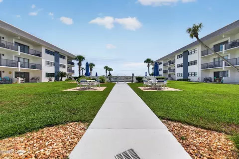 Exterior - 2100 Ocean Shore Blvd, Ormond Beach, FL 32176 photo 1 of 4
