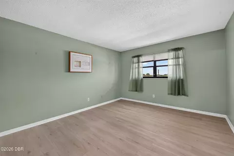 Bedroom - 2100 Ocean Shore Blvd, Ormond Beach, FL 32176 photo 2 of 2