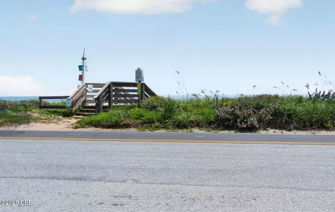 Exterior - 2100 Ocean Shore Blvd, Ormond Beach, FL 32176 photo 3 of 4