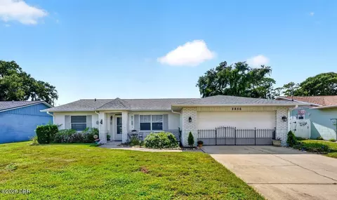 2956 Bristol Ln, South Daytona, FL 32119
