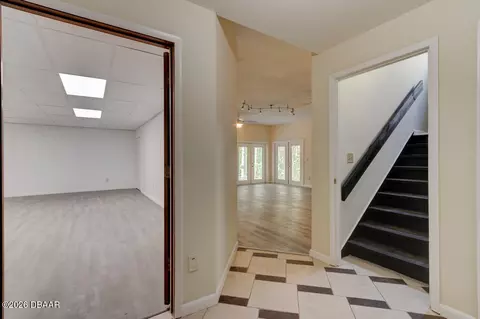 Entry Way - 33 River Ridge Trl, Ormond Beach, FL 32174 photo 6 of 6