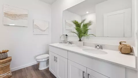Bath - 2535 Kinsale Ln, Ormond Beach, FL 32174 photo 1 of 2