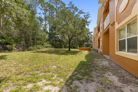 Exterior - 4600 E Moody Blvd, Bunnell, FL 32110 photo 4 of 21