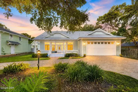 410 S Peninsula Ave, New Smyrna Beach, FL 32169