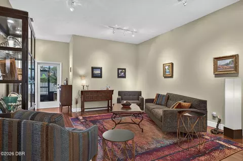 Living - 1817 SE 34th Ln, Ocala, FL 34471 photo 3 of 4