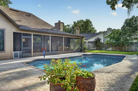 Exterior - 1817 SE 34th Ln, Ocala, FL 34471 photo 7 of 14