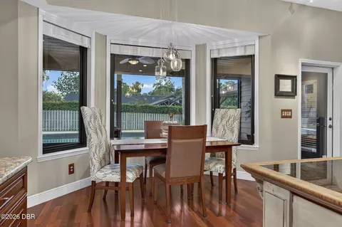 Dining - 1817 SE 34th Ln, Ocala, FL 34471 photo 3 of 4