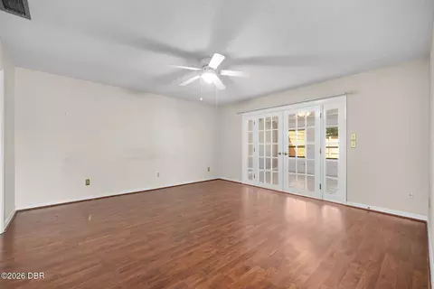 Living - 99 Old Barn Trl, Ormond Beach, FL 32174 photo 5 of 9
