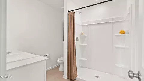 Bath - 6109 Swamp Bay Dr, Edgewater, FL 32141 photo 2 of 2