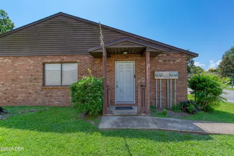 1580 Revere Ln, Holly Hill, FL 32117