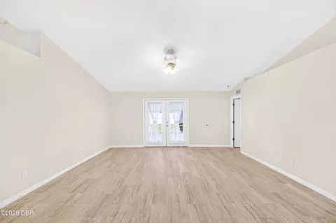 Living - 3047 Yule Tree Dr, Edgewater, FL 32141 photo 2 of 5