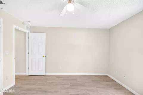 Bedroom - 3047 Yule Tree Dr, Edgewater, FL 32141 photo 6 of 6