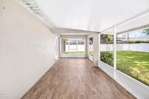 Exterior - 3047 Yule Tree Dr, Edgewater, FL 32141 photo 2 of 4