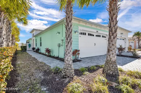 584 Landshark Blvd, Daytona Beach, FL 32124