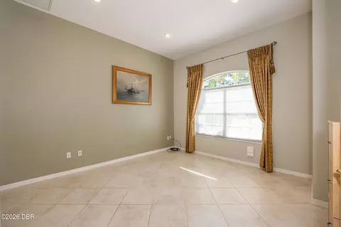 Living - 3722 Longford Cir, Ormond Beach, FL 32174 photo 1 of 6