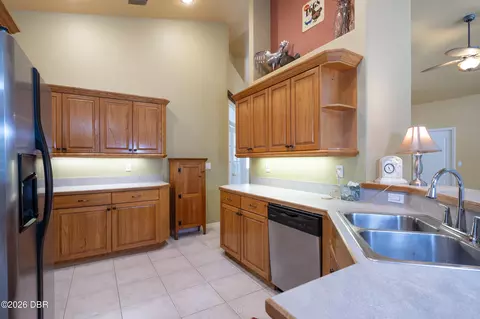 Kitchen - 3722 Longford Cir, Ormond Beach, FL 32174 photo 2 of 4