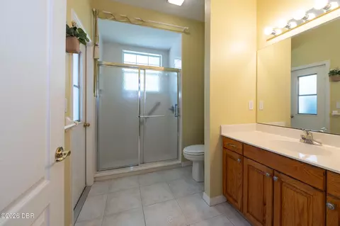 Bath - 3722 Longford Cir, Ormond Beach, FL 32174 photo 4 of 4