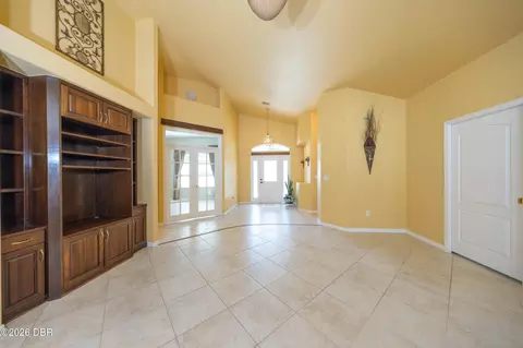 Living - 3722 Longford Cir, Ormond Beach, FL 32174 photo 6 of 6