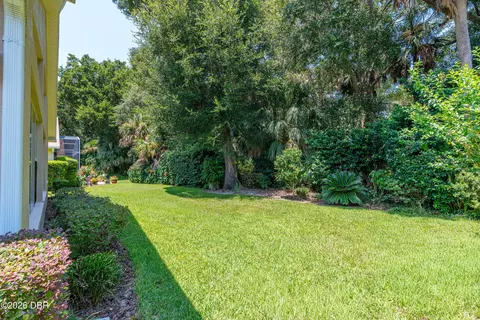 Exterior - 1309 Munster Cir, Ormond Beach, FL 32174 photo 5 of 8