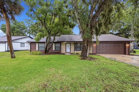 483 Spruceview Dr, Port Orange, FL 32127