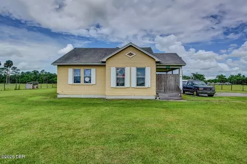 772 N Airport Rd, New Smyrna Beach, FL 32168