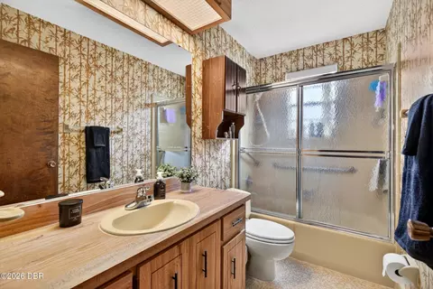 Bath - 6 Parkside Way, Ormond Beach, FL 32174 photo 1 of 2