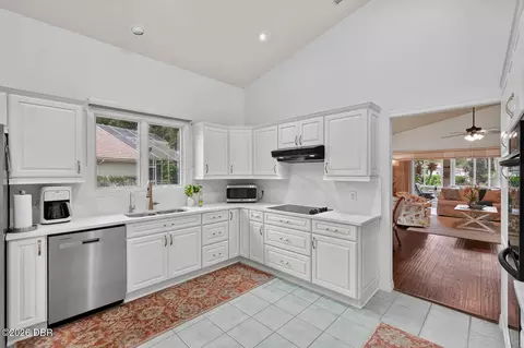 Kitchen - 426 Harbour Town Ln, Ormond Beach, FL 32174 photo 1 of 4