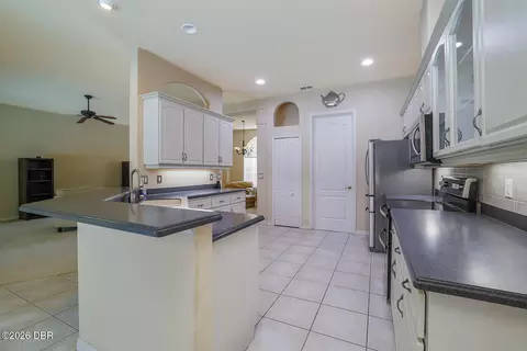 Kitchen - 3516 Tory Cir, Ormond Beach, FL 32174 photo 5 of 5
