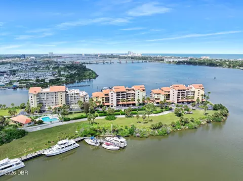 View/Area - 544 Marina Point Dr, Ormond Beach, FL 32176 photo 4 of 14