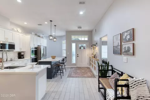 Entry Way - 12 Meadow Ridge Vw, Ormond Beach, FL 32174 photo 1 of 2