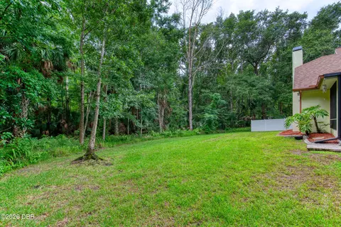 Exterior - 12 Meadow Ridge Vw, Ormond Beach, FL 32174 photo 5 of 10