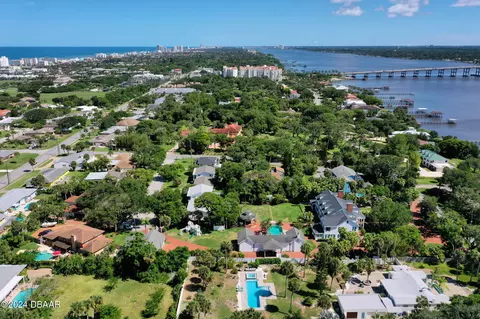 View/Area - 253 John Anderson Dr, Ormond Beach, FL 32176 photo 8 of 9