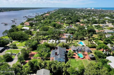 View/Area - 253 John Anderson Dr, Ormond Beach, FL 32176 photo 2 of 9