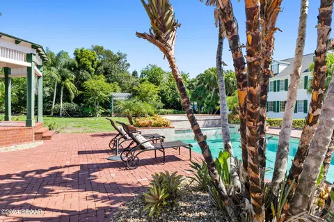 Exterior - 253 John Anderson Dr, Ormond Beach, FL 32176 photo 6 of 11