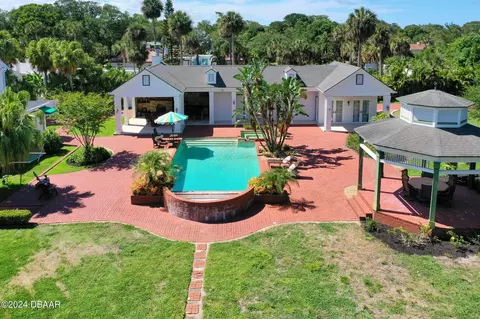 Exterior - 253 John Anderson Dr, Ormond Beach, FL 32176 photo 7 of 11