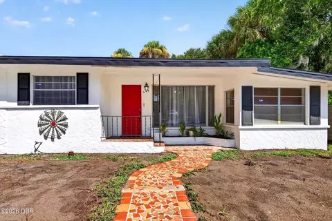Exterior - 245 Jefferson St, Ormond Beach, FL 32174 photo 1 of 10