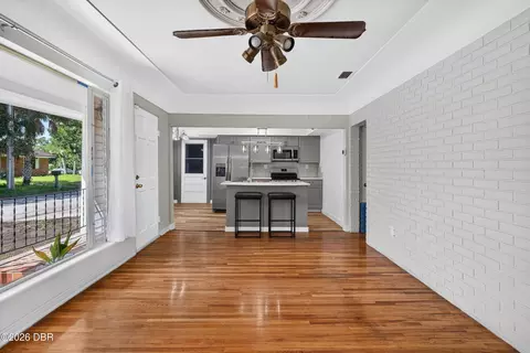Living - 245 Jefferson St, Ormond Beach, FL 32174 photo 1 of 4