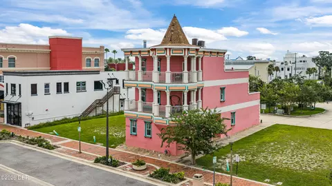 143 Magnolia Ave, Daytona Beach, FL 32114