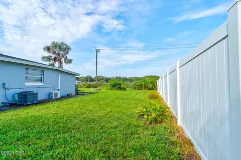 Exterior - 1026 Lake Ave, Edgewater, FL 32132 photo 3 of 7