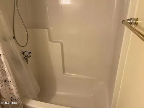 Bath - 5500 Ocean Shore Blvd, Ormond Beach, FL 32176 photo 3 of 6
