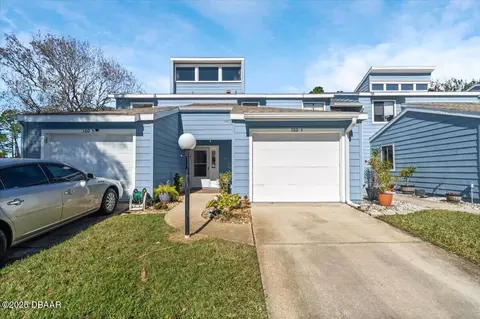 100 Kingbird Cir, Daytona Beach, FL 32119