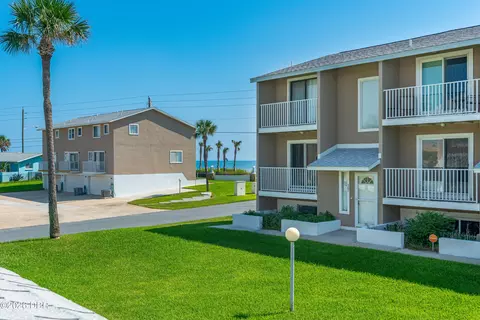 Exterior - 2898 Ocean Shore Blvd, Ormond Beach, FL 32176 photo 5 of 6