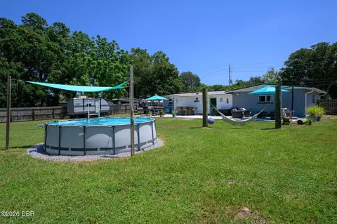 Exterior - 215 Cumberland Ave, Ormond Beach, FL 32174 photo 8 of 13