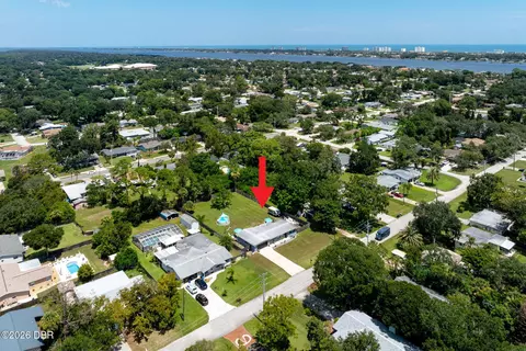 View/Area - 215 Cumberland Ave, Ormond Beach, FL 32174 photo 4 of 7