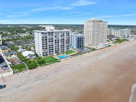 View/Area - 111 S Atlantic Ave, Ormond Beach, FL 32176 photo 2 of 9