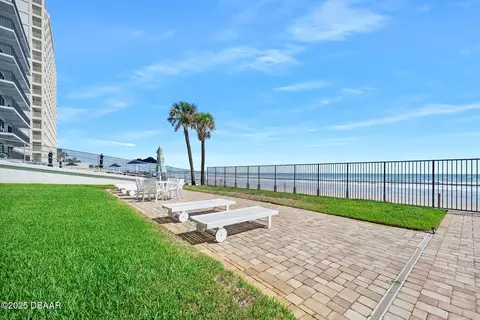 Exterior - 111 S Atlantic Ave, Ormond Beach, FL 32176 photo 9 of 11