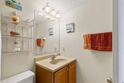 Bath - 2700 Ocean Shore Blvd, Ormond Beach, FL 32176 photo 1 of 4