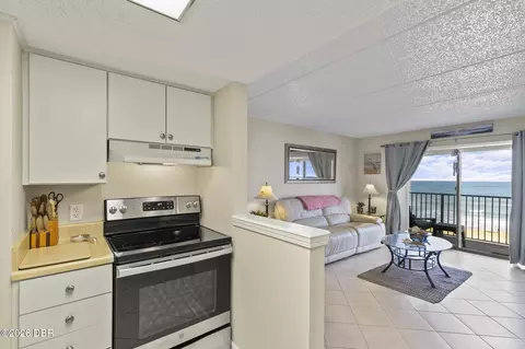 Kitchen - 2700 Ocean Shore Blvd, Ormond Beach, FL 32176 photo 3 of 3